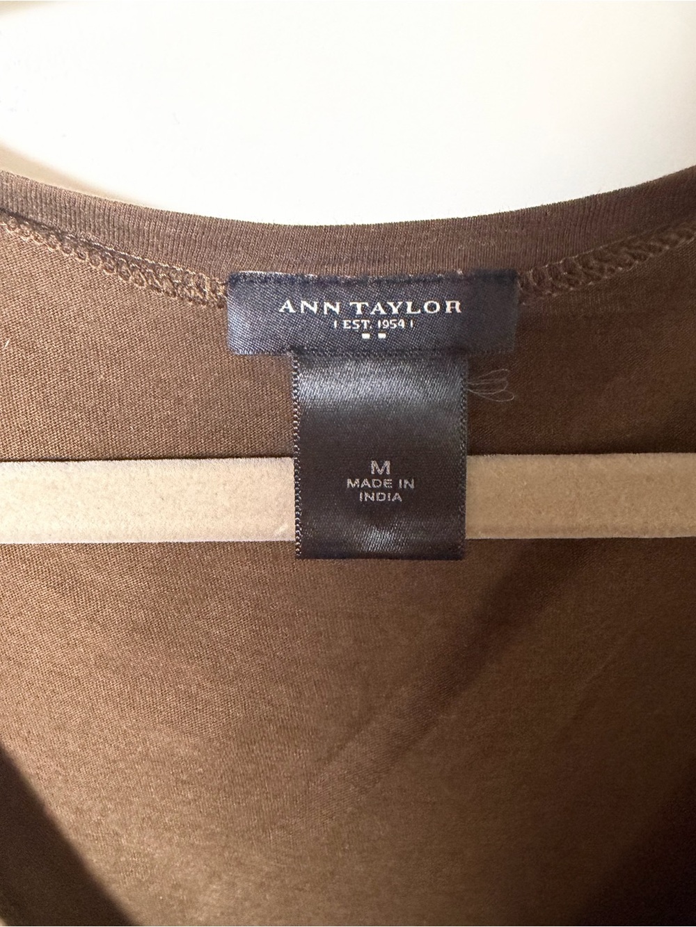 Ann Taylor Army Green Ruffled Front Tank - Picture 3 of 3